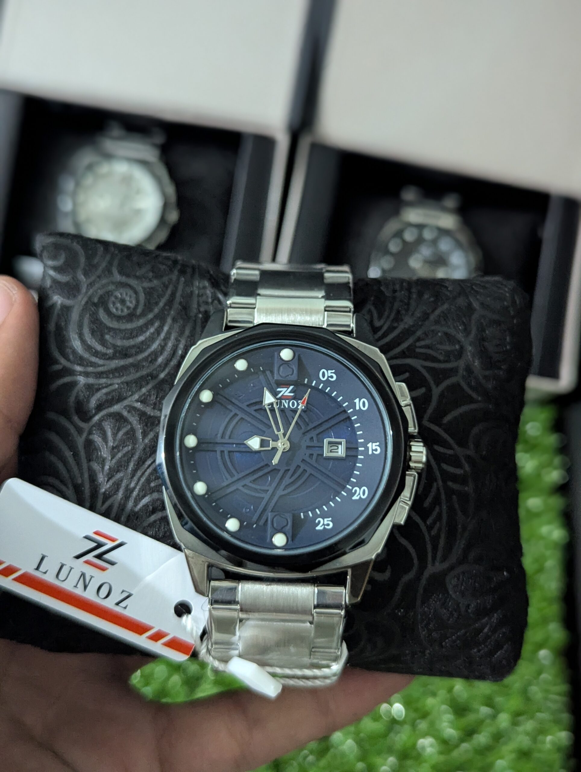 LUNOZ – Luxury Blue Dial Quartz Wrist Watch | Premium Stainless Steel Men's Watch - Image 2