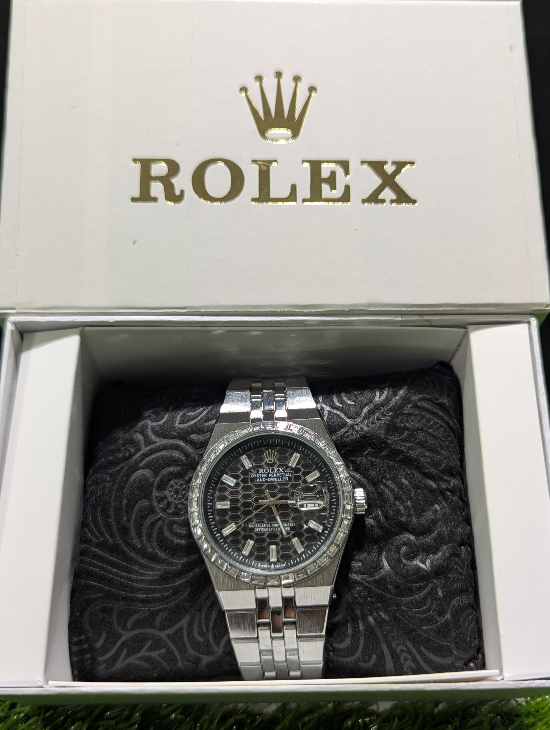 ROLEX Oyster Perpetual Land-Dweller Diamond Bezel – Stainless Steel Luxury Watch (Black Dial) - Image 4