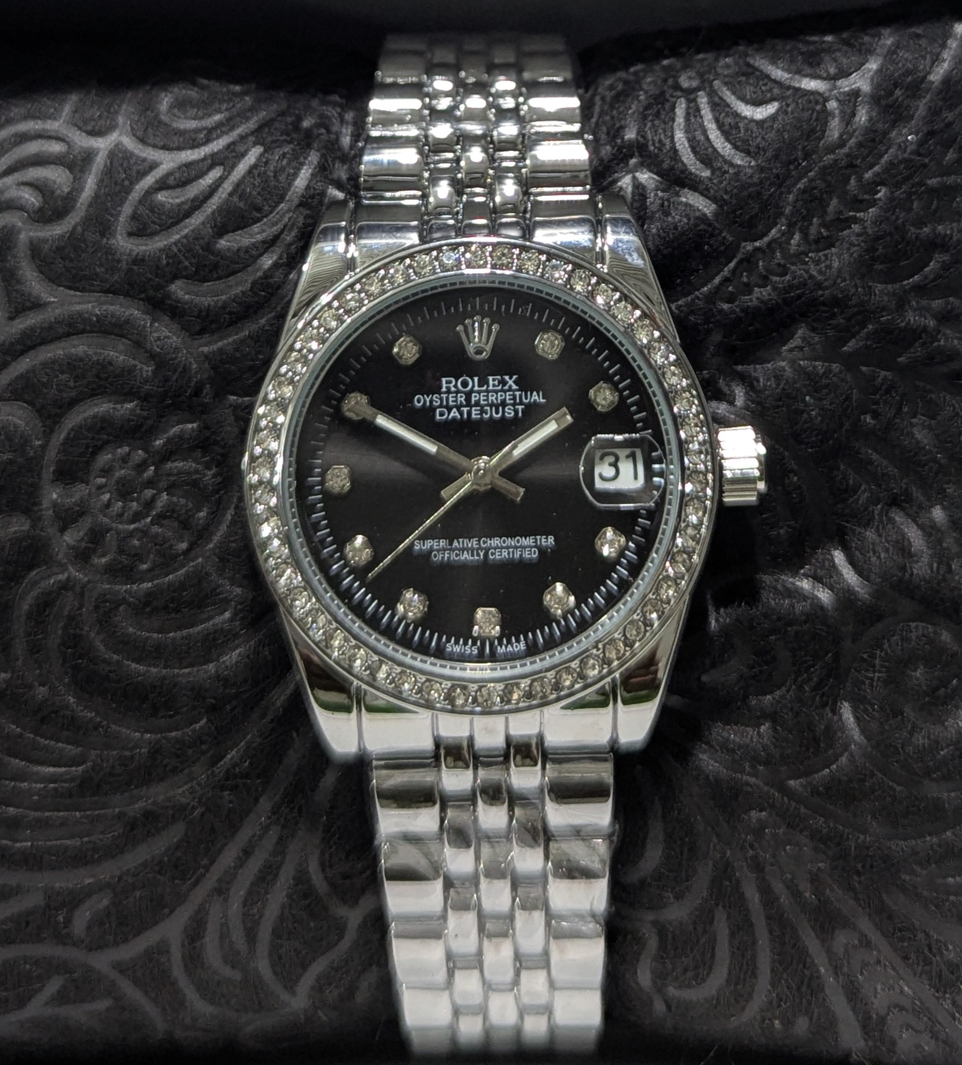 ROLEX Women’s Luxury Watch Oyster Perpetual Datejust & Diamond Bezel (Black Dial, Stainless Steel)